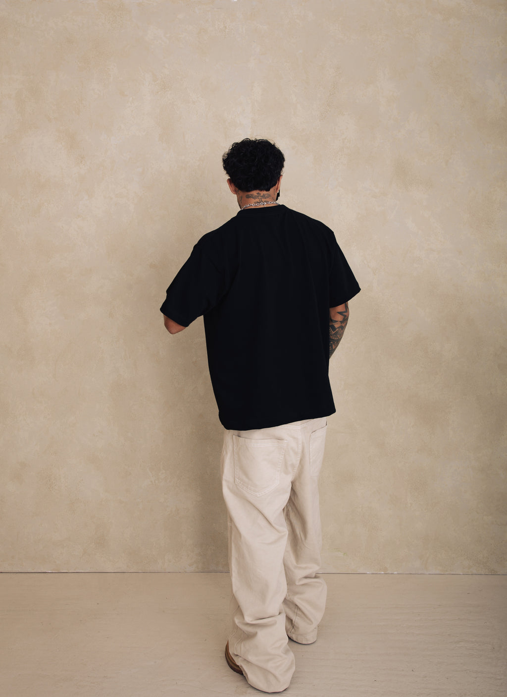 SUPPLY BLACK TEE