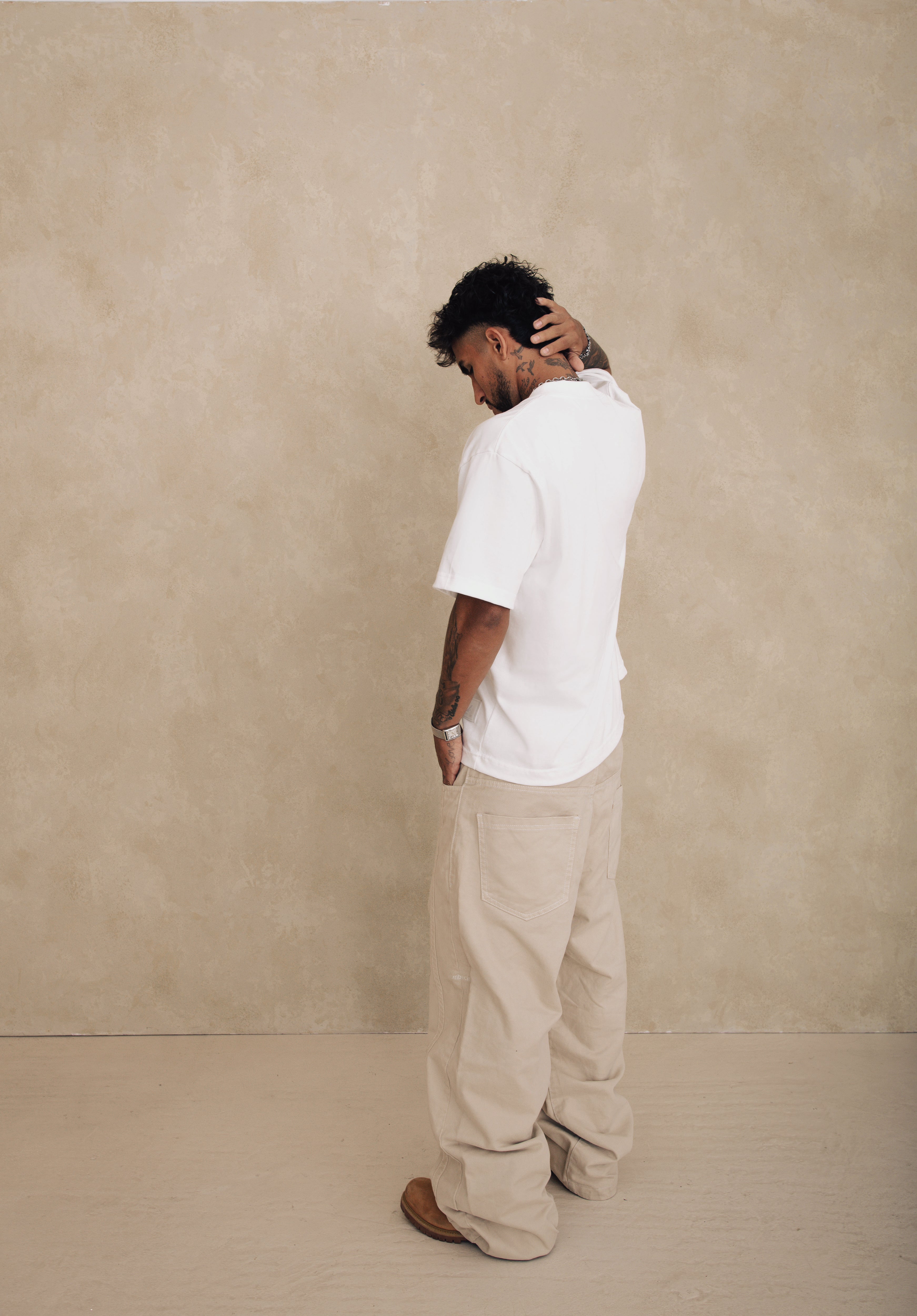 SUPPLY WHITE TEE