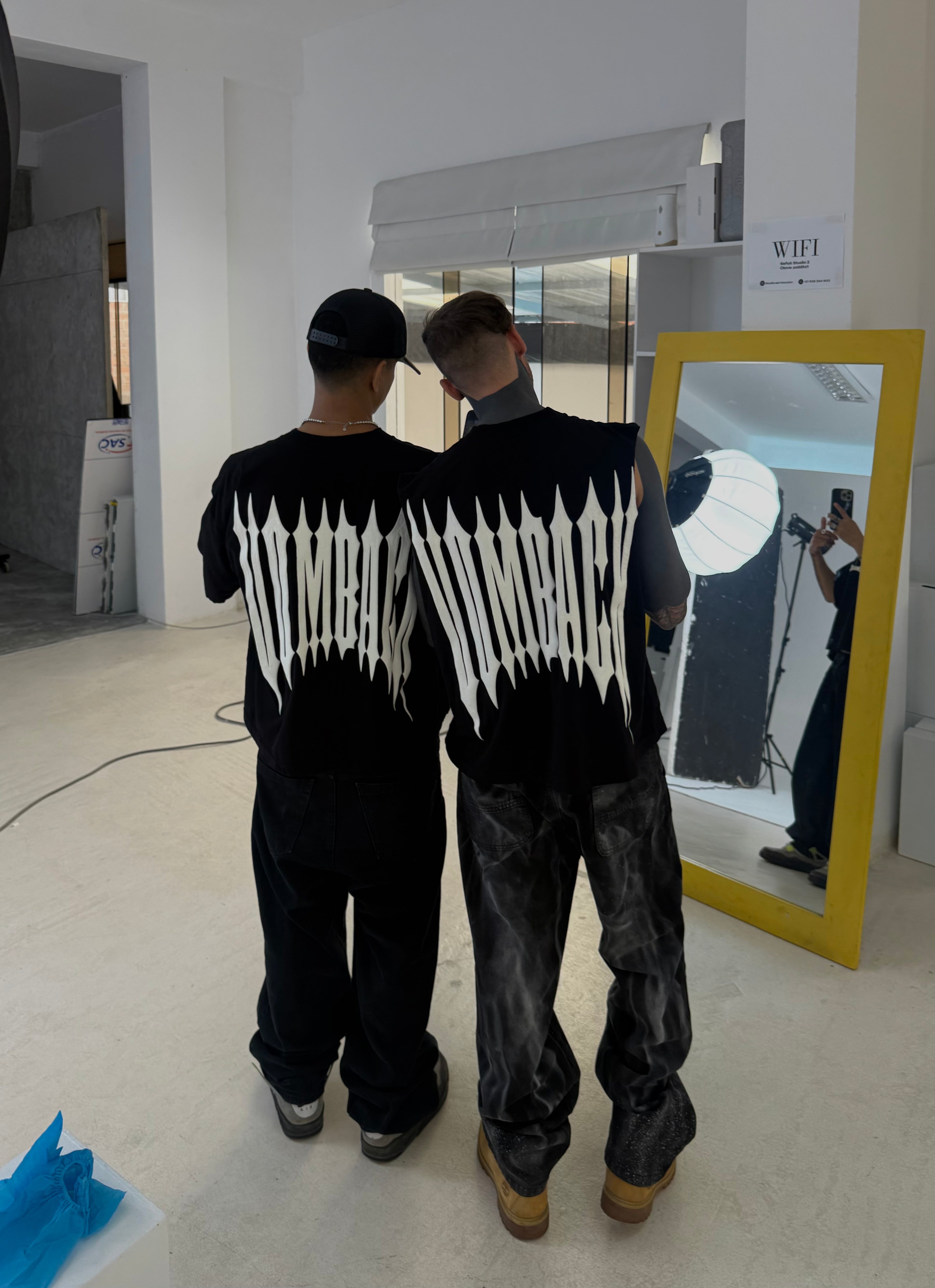 T-Shirt Star LogoType